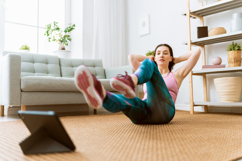 Como montar um pequeno ambiente para exercícios físicos em casa?